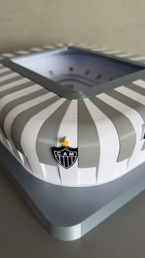 RÉPLICA DA ARENA MRV