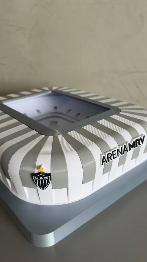RÉPLICA DA ARENA MRV